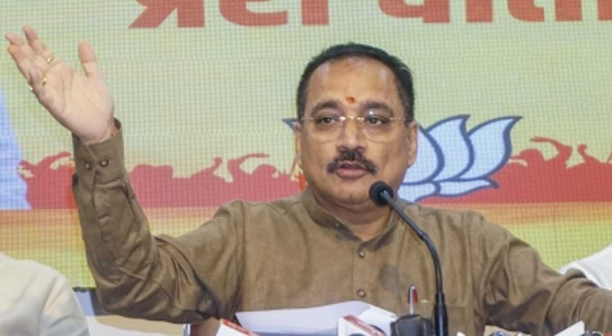 सतर्कता सचिव के पद पर गुड्डा बैठाकर घोटालों की जांच से बरी होना चाह रहे केजरीवाल : भाजपा